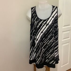 Pennington’s Flowy Sleeveless Top XL 39/40 bust
